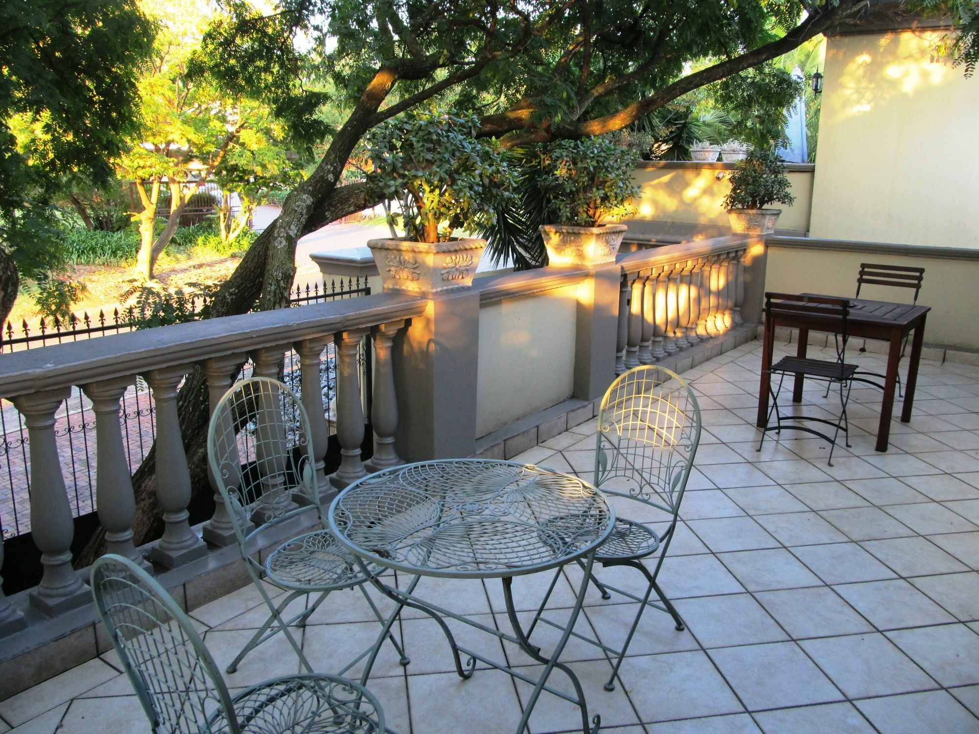 Villa Lugano Guesthouse Johannesburg Dış mekan fotoğraf