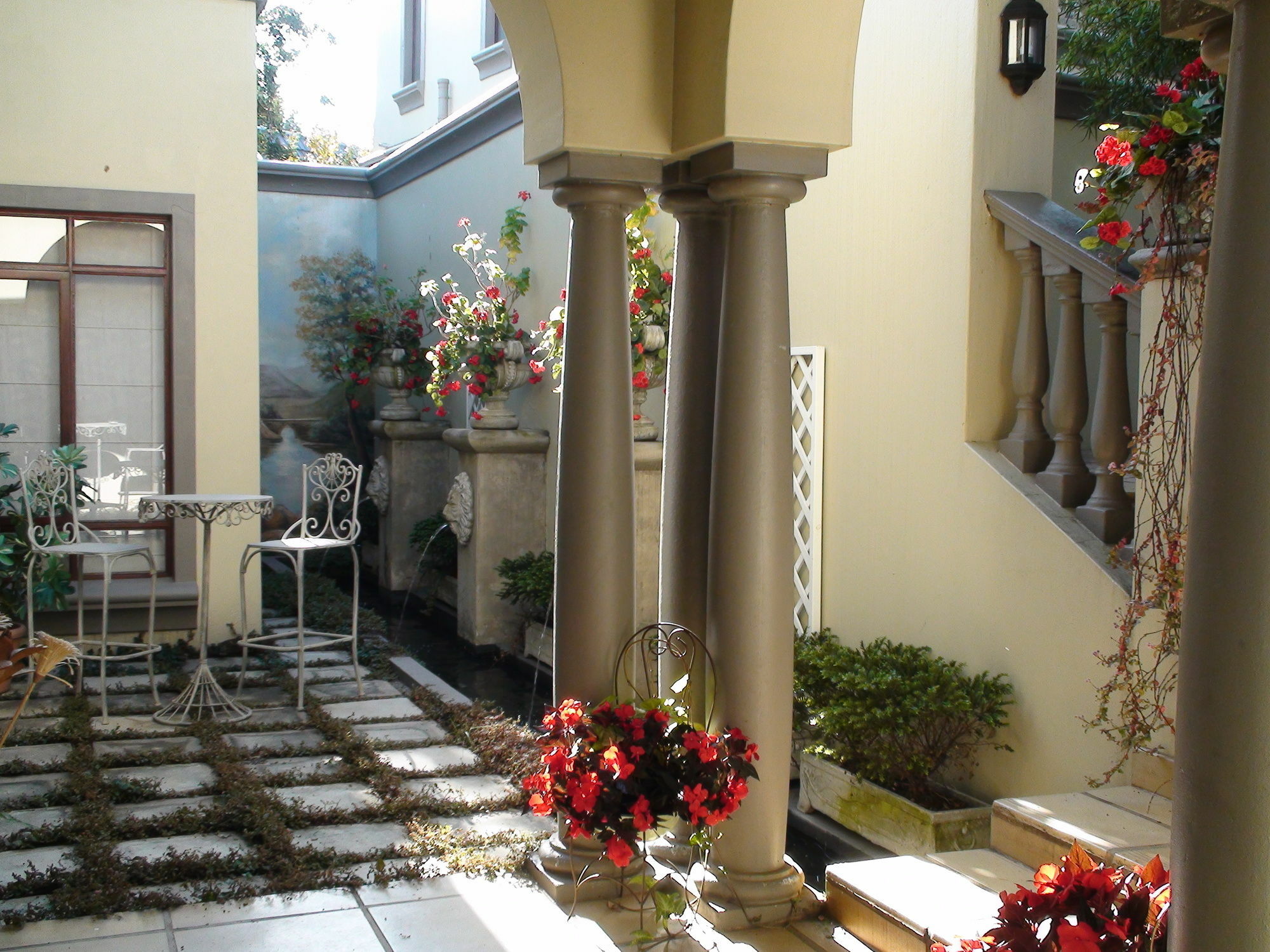 Villa Lugano Guesthouse Johannesburg Dış mekan fotoğraf